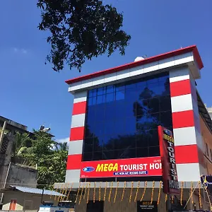 Inn Mega Tourist, Guruvayur